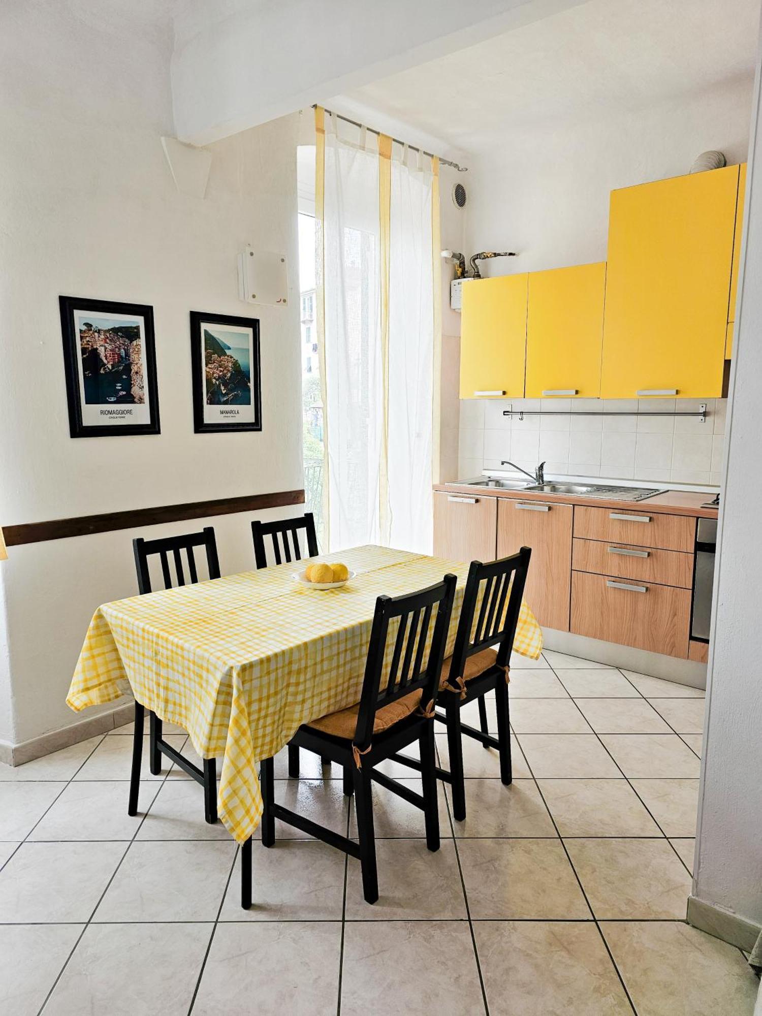 Narissara Apartment La Spezia Buitenkant foto